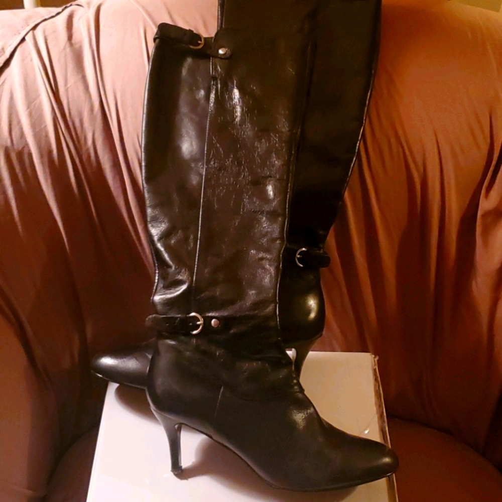 Nine West black leather boots